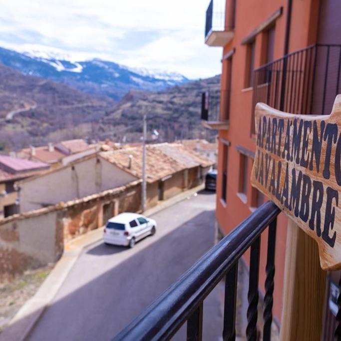 Apartamento Turistico Javalambre Camarena de la Sierra Bagian luar foto